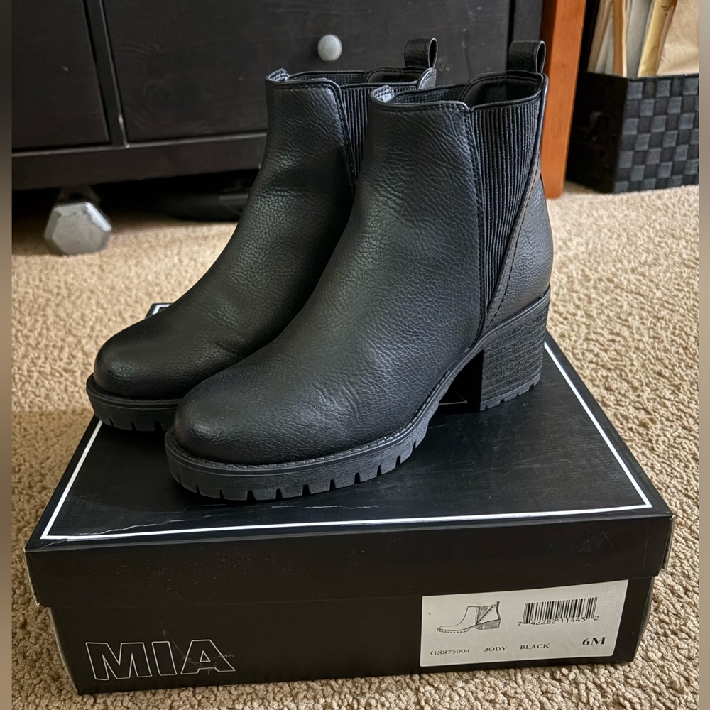 MIA Jody Boots